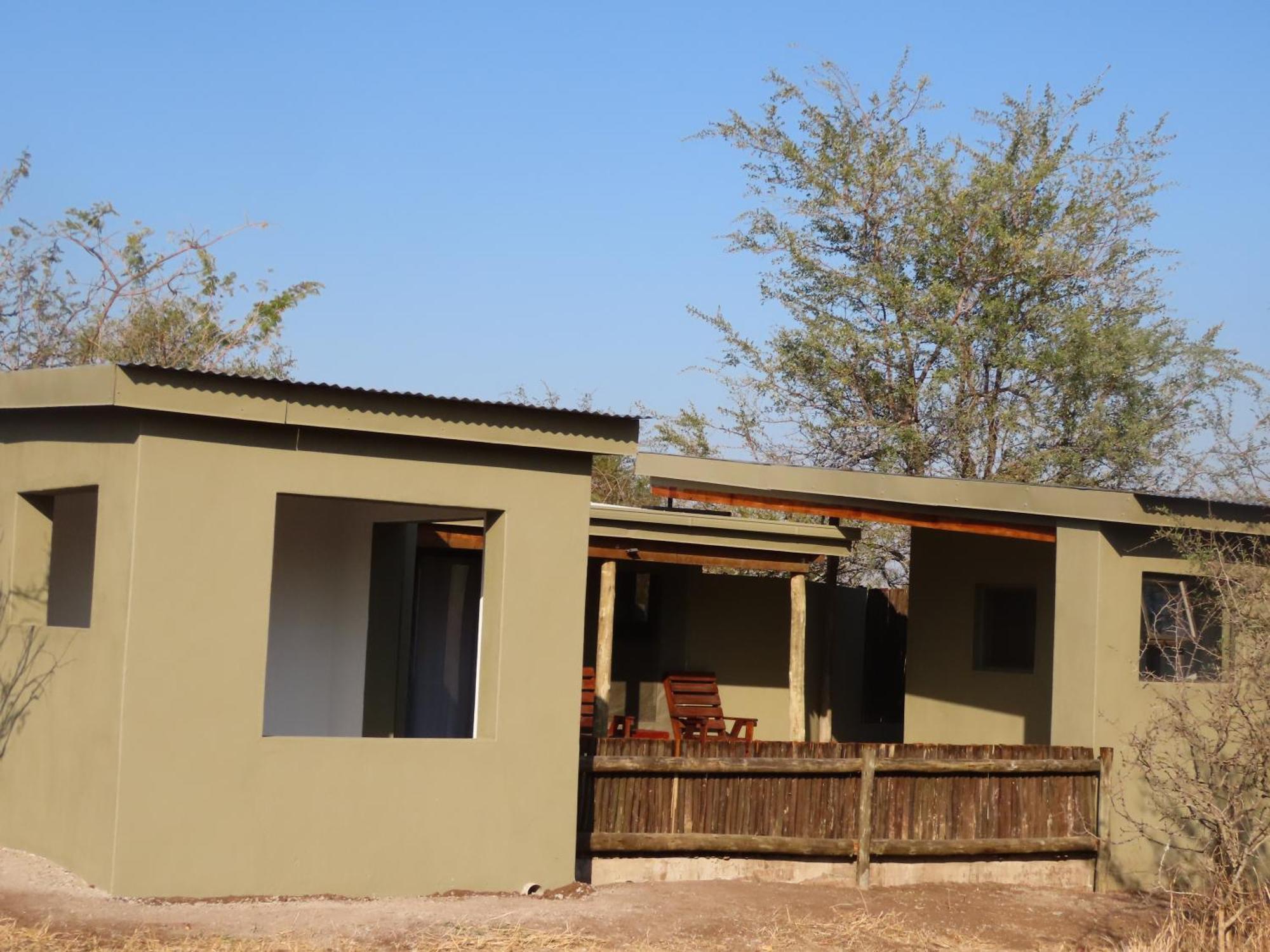 Lodge Sunset & Safaris